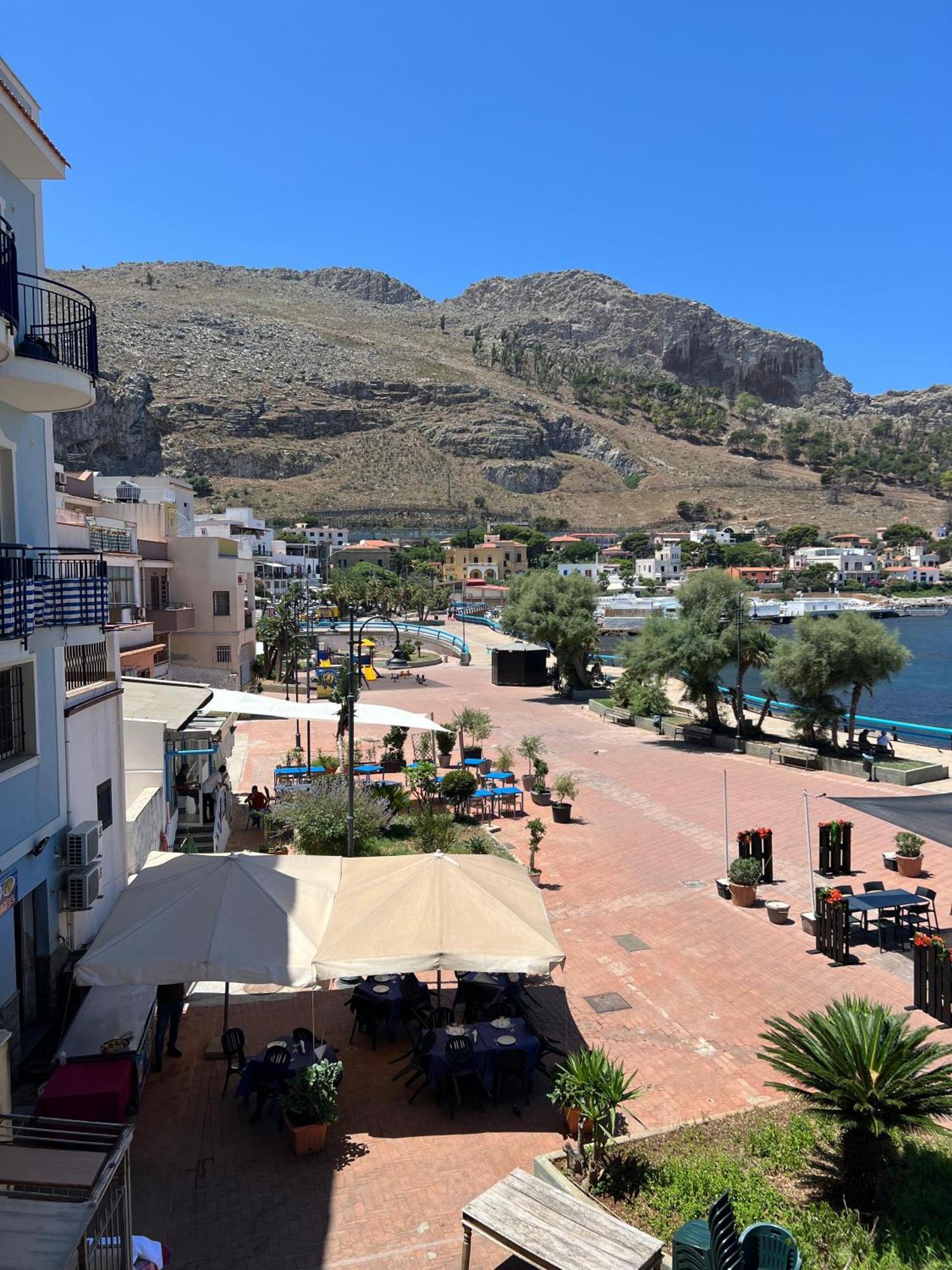 La Piazzetta A Mare Holiday House 스페라카발로 외부 사진