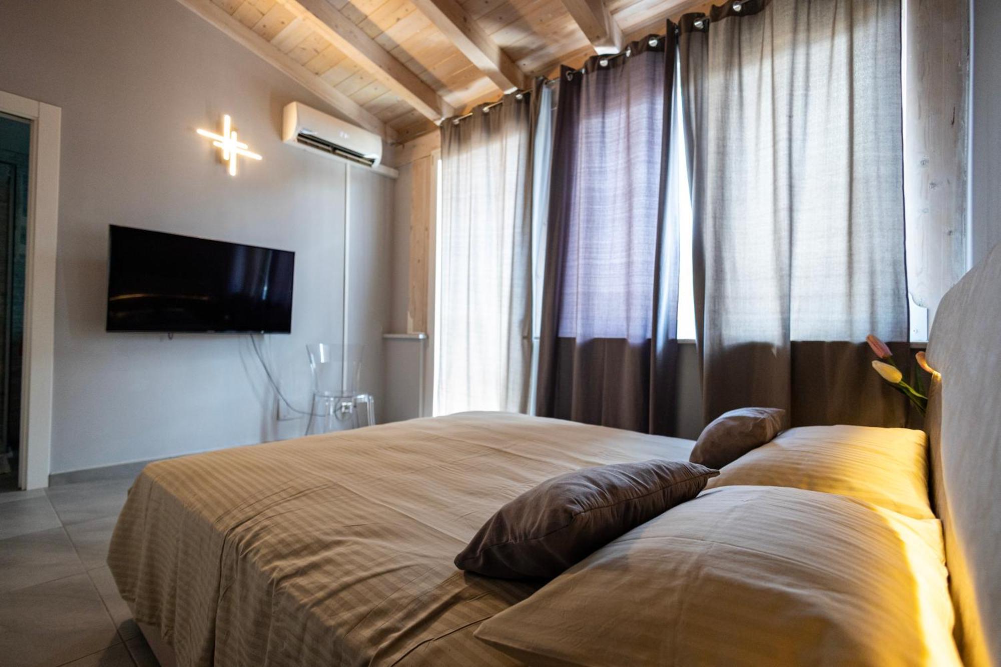La Piazzetta A Mare Holiday House 스페라카발로 외부 사진